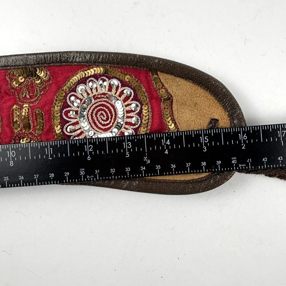 Abercrombie & Fitch‎ Belt Women Medium Red Sequin Leather Boho Festival Y2K